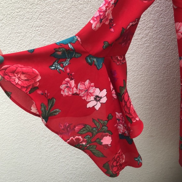 Vince camuto | Red floral boho blouse - Picture 11 of 12